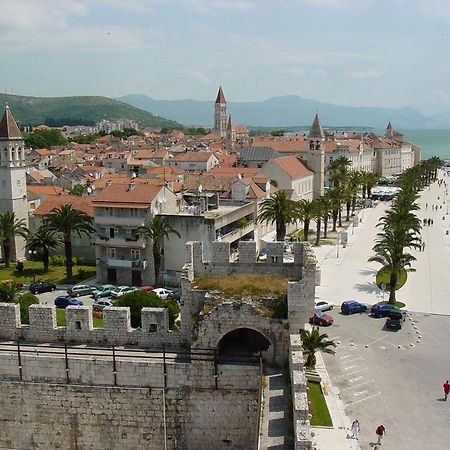 Apartment Fabijanko Oldtown Trogir Eksteriør bilde