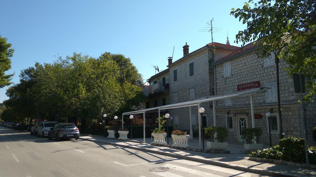 Apartment Fabijanko Oldtown Trogir Eksteriør bilde